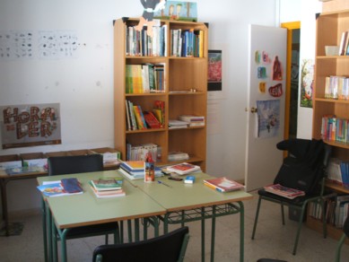 bibliot3.JPG (142602 bytes)