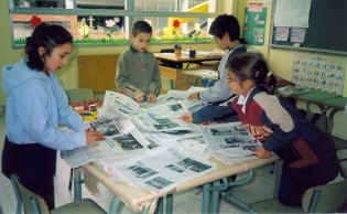 Traballando cos xornais