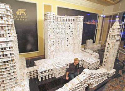  a torre de naipes
