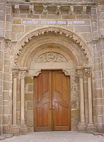 Portada da igrexa