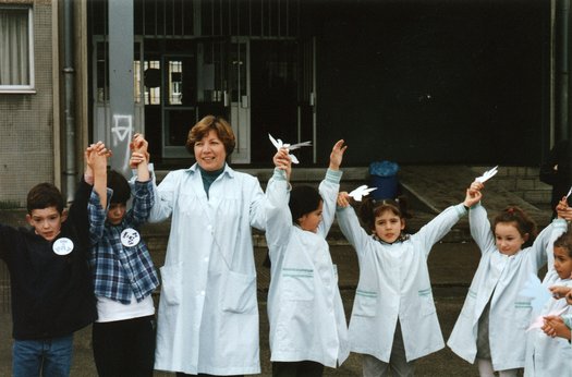 d�a da paz 2001