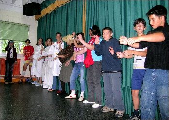 6&ordm; B English song and dance
