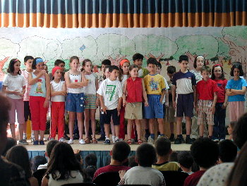 Terceiro tam&eacute;n canta