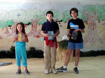 Premiados no concurso 'Entre nos en galego'