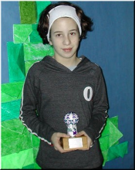 Mari&ntilde;a co trofeo