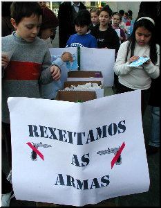 Rexeitamos as armas