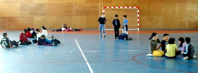 Os grupos preparan estratexias