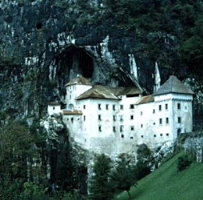 Predjama Castle