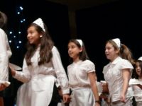 Nome de arquivo=P1260107.JPG
Tamaño de arquivo=184KB
Dimensións=1024x768
Data de engadido=27 de Mai do 2014 P1260107.JPG