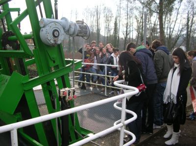 คลิ๊กเพื่อดูขนาดภาพเต็ม