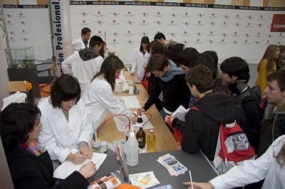 Hemen sakatu irudia tamaina osoan ikusteko