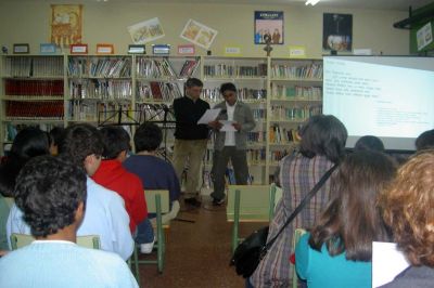 Cliciwch i weld y delwedd faint-llawn