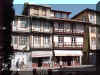 guimaraes20.JPG (91752 bytes)