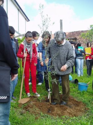Натиснете за да видите снимката уголемена